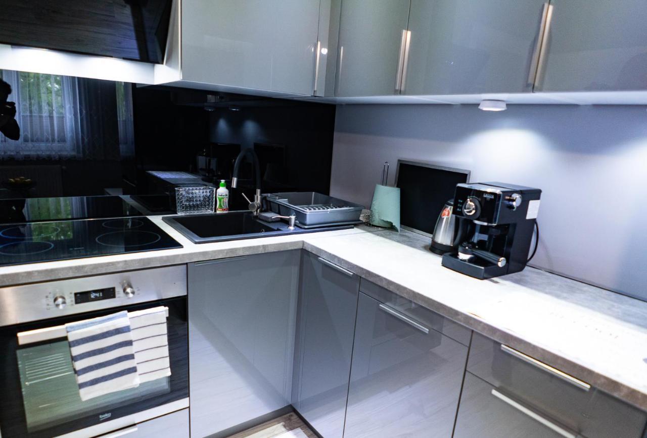 Apartament Przy Bystrzanskiej Apartment Bielsko-Biala Luaran gambar